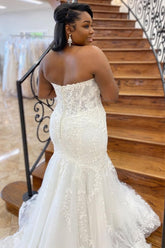 White Appliques Strapless Trumpet Long Wedding Dress